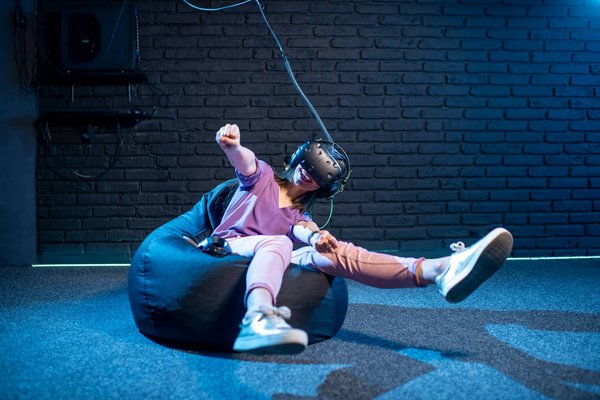 How Can Virtual Reality (VR) Improve the Real Estate Buying Experience?